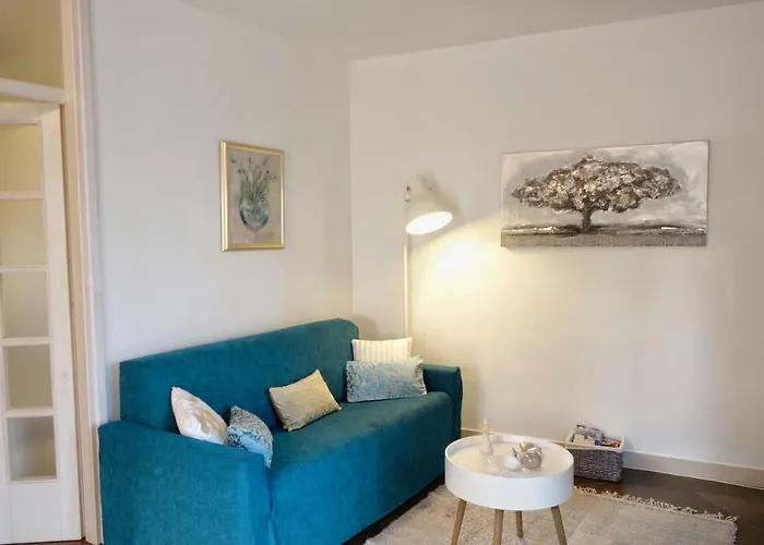 Private  One-Bedroom Apartment